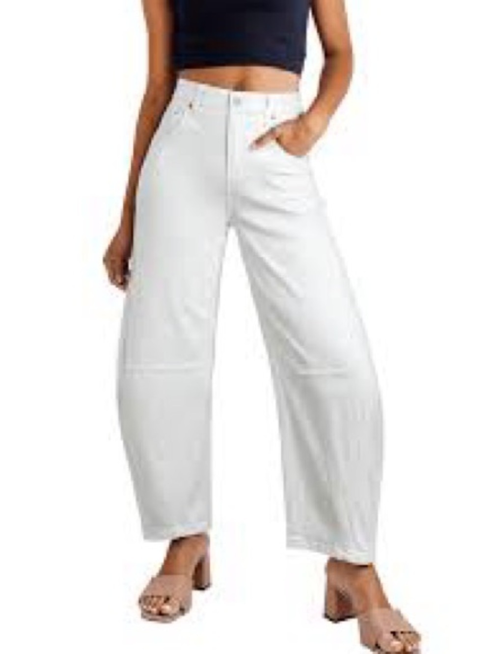 White Barrel Jeans Size Medium